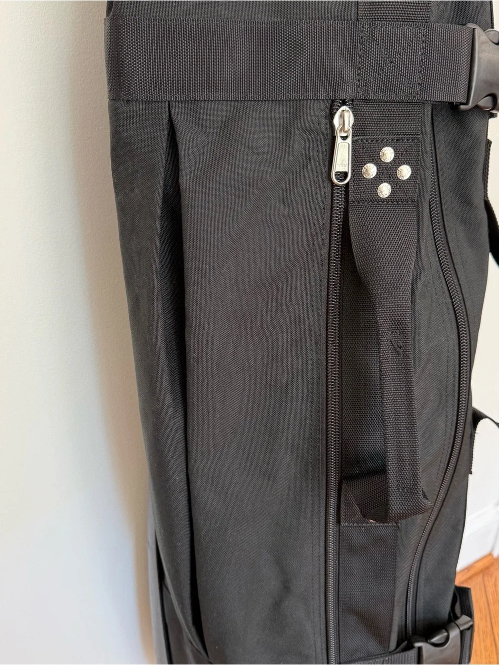 Club Glove Burst Proof w/ Wheels ll Golf Travel Bag USA Made Black Cordura EUC